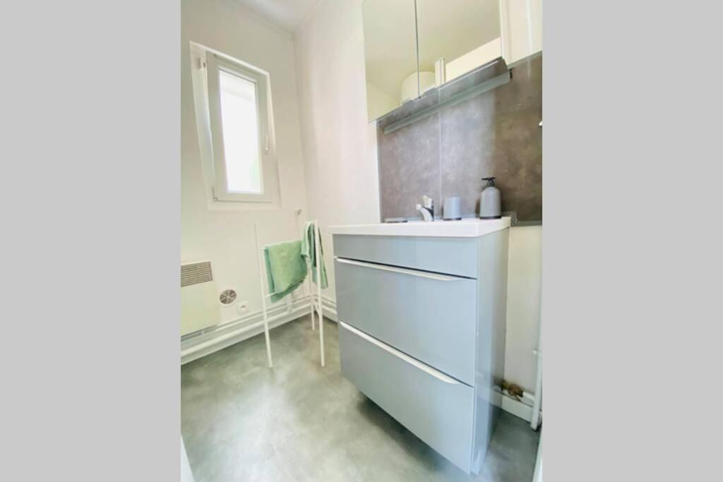 Appartement Rez-De-Chaussee Laon Exterior foto